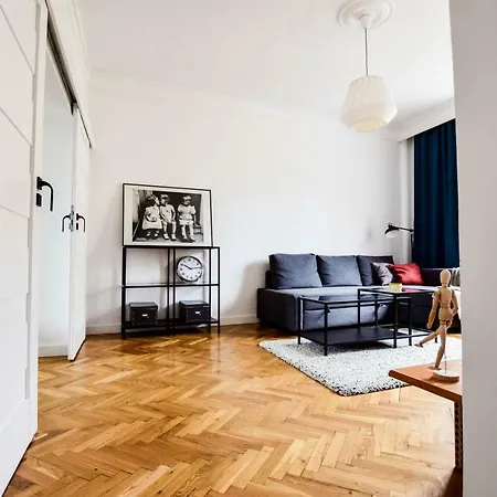 Szewska Str. Apartment
