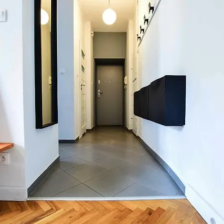 Apartment Szewska Str.